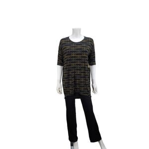 LuLaRoe Irma Women's Black Aztec print High-Lo Scoop neck Top, XX-Small, New